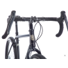 La référence du Gravel : KONA Rove acier disponible à Grenoble chez NATURAVÉLO, spécialiste du vélo de voyage