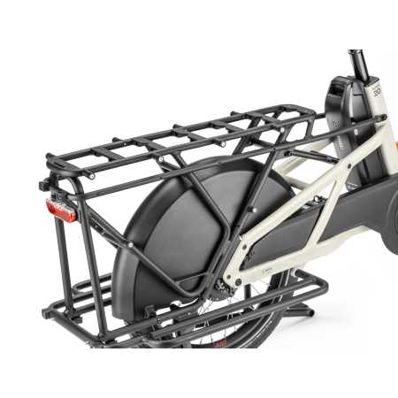 MOUSTACHE LUNDI 20 CARGO 3 2025