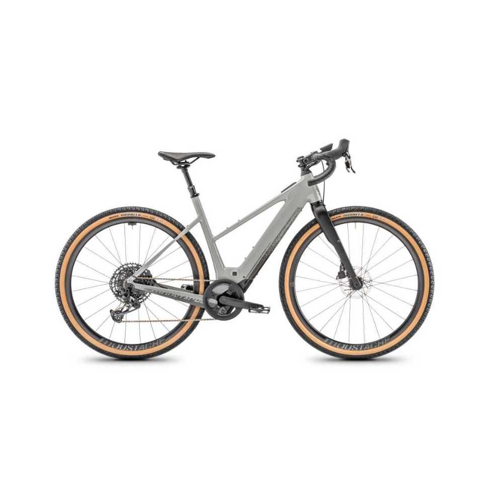 Le vélo Gravel électrique et léger de référence à 18 kg : MOUSTACHE Dimanche 29.4 disponible chez NATURAVÉLO