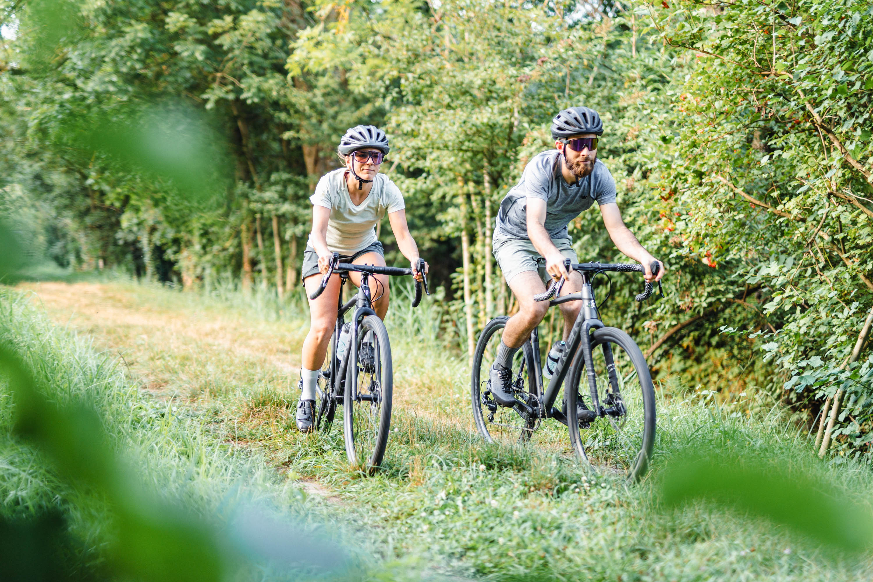 Balade à vélo gravel en forêt